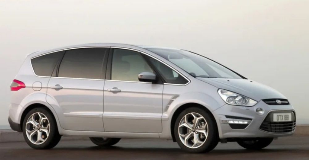 Розпродаж , Спринтер 2012,Форд  s-max 2008 1,8 дизель усі запчастини .