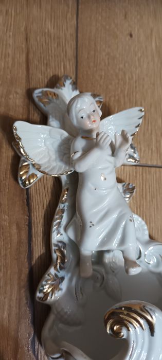 Stara kropielnica z porcelany