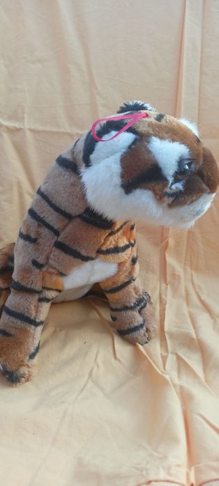 Maskotka tygrys stan bardzo dobry