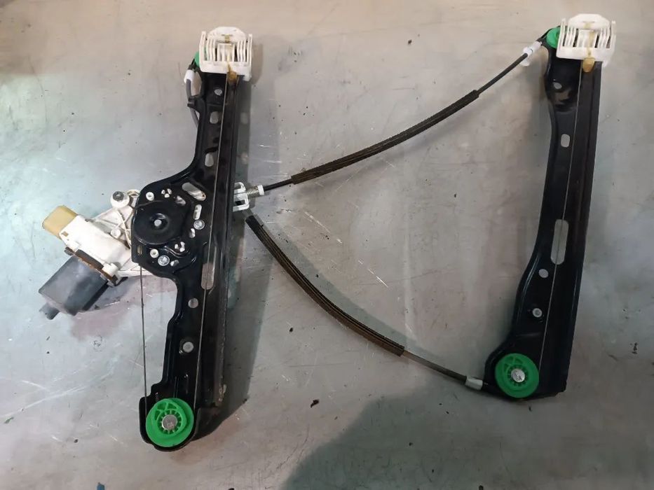 ELEVADOR VIDRO COMPLETO BMW SERIE 1 E87 - FRENTE ESQUERDO / DIREITO /