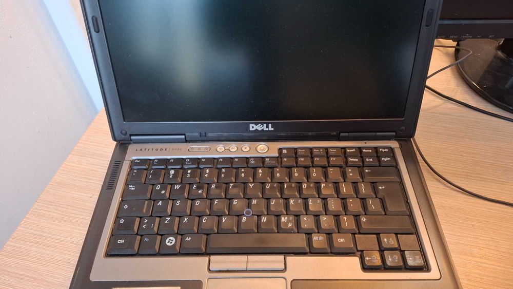 Laptop Dell Latitude D630