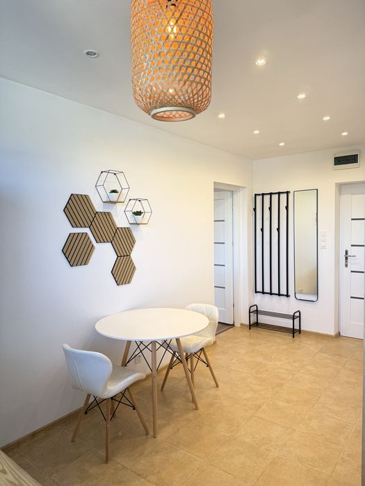 Przestronne mieszkanie 40 m² z balkonem ASP, Park Ocalałych, Doły, Staszica 19 -  oddzielna kuchnia - Widok 5