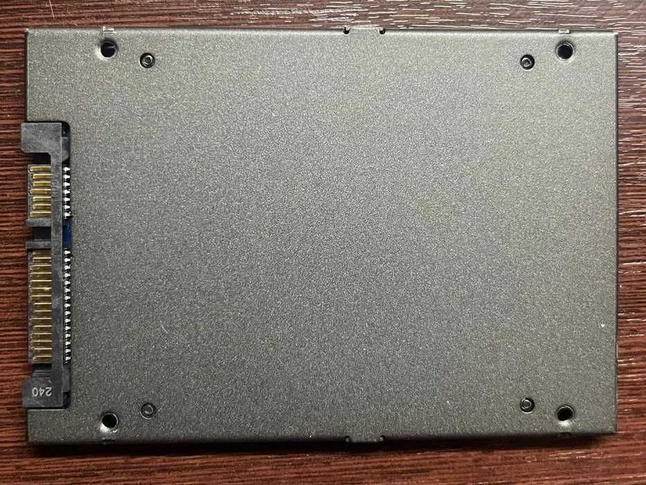 Продам Kingston HyperX Fury 3D 240GB 2.5" SATA III (TLC)