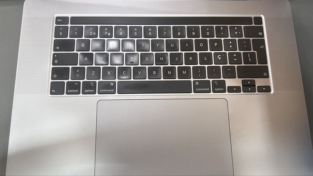 MAacBook Pro 16” 2019