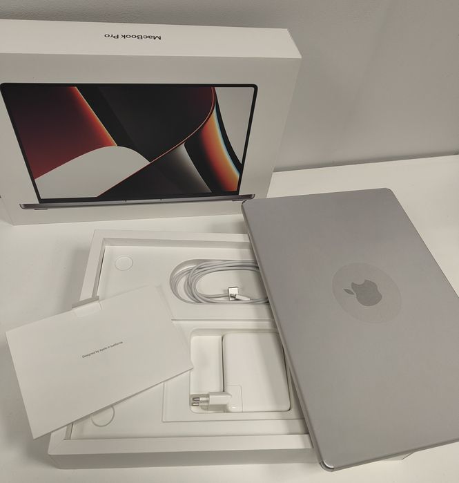 Apple MacBook Pro 16″ M1 Pro (A2485), 16Gb RAM, 512 Gb SSD, 2021р