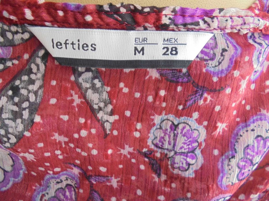 vestido de senhora da marca lefties