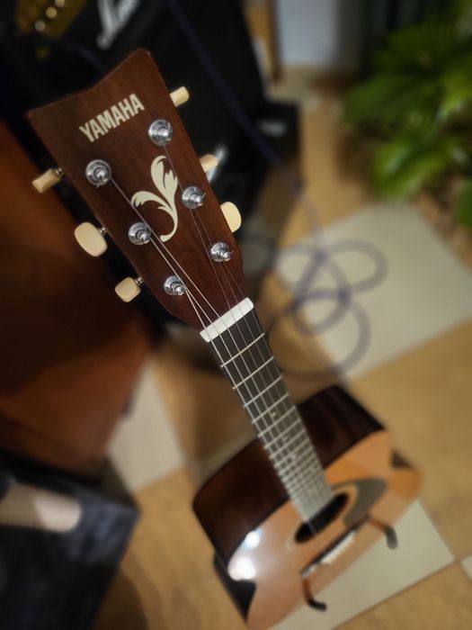 Gitara akustyczna Yamaha