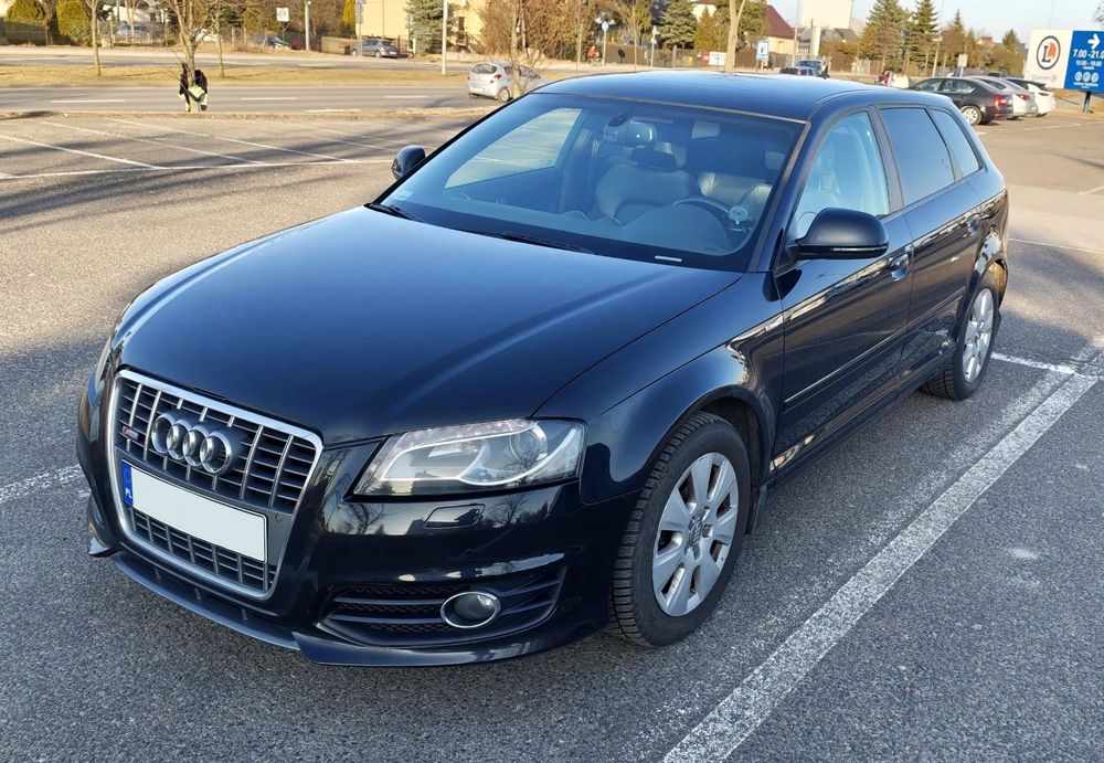 Audi A3 Sportback 8P | 2.0 TDI (CR) | DSG | S-Line | Szklany dach | Nawigacja