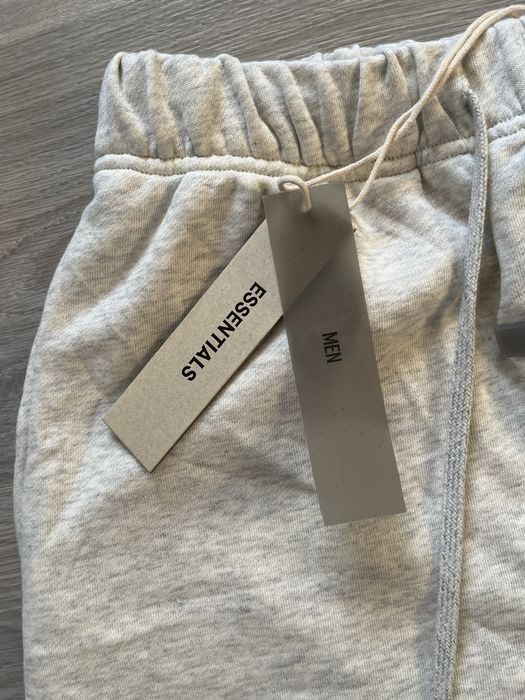 Spodenki Essentials men szare M NOWE y2k