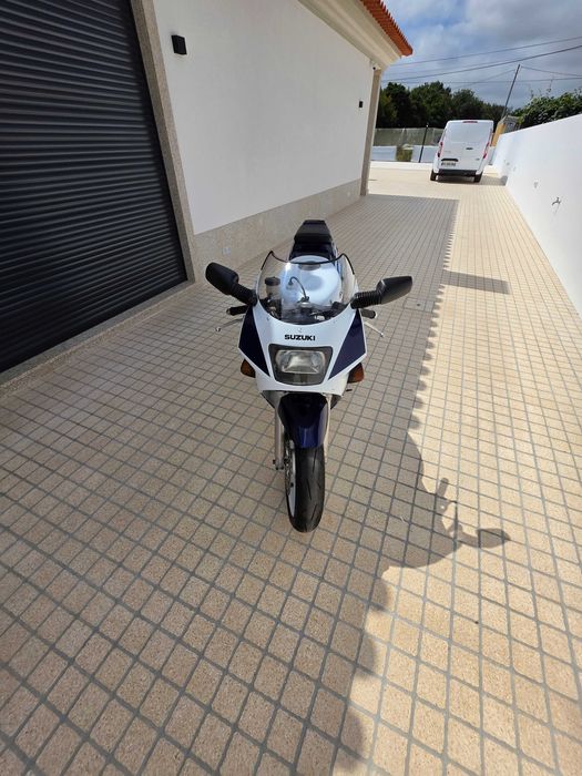 Suzuki rgv 250 VJ21A
