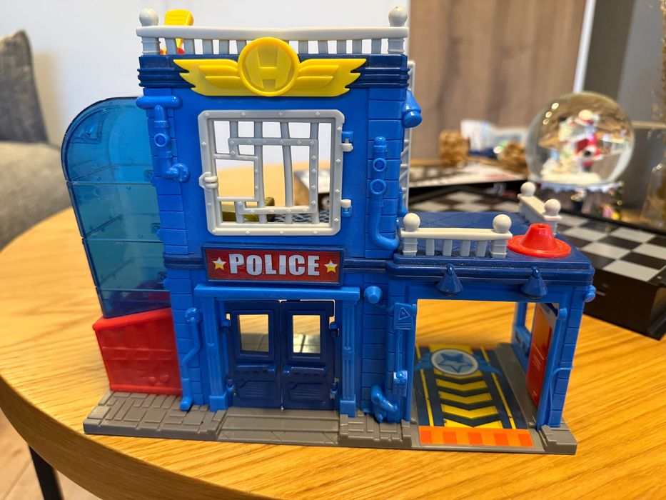 Super things super things zings