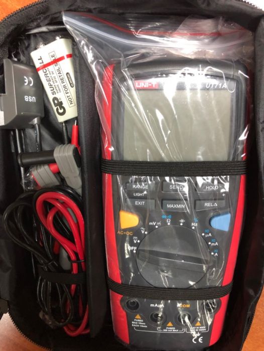 UNI-T UT71A Мультиметр