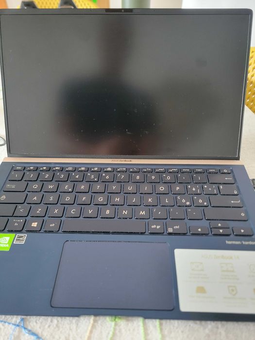 Pc Asus zenbook UX433fn