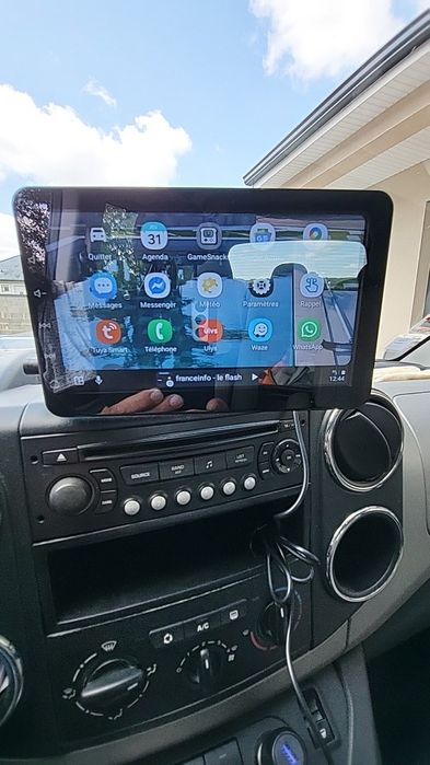 CarPlay Android Auto
