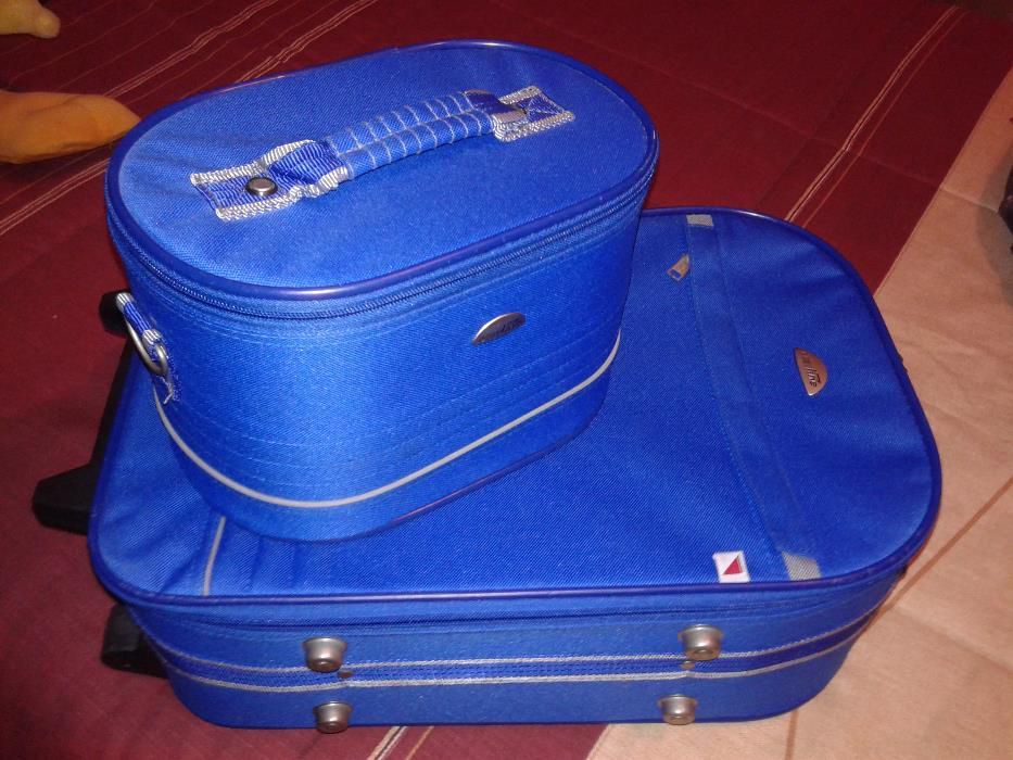 Conjunto Mala e Necessaire