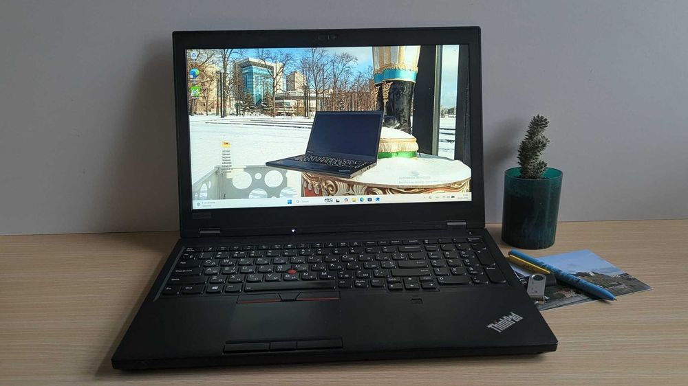 Потужна робоча станція Lenovo ThinkPad P52 на Intel Xeon E-2176M 2.7GHz (6C/12T TB 4.4GHz), NVidia Quadro P2000 Max-Q - 4Gb\16 гб\IPS\ssd 512 Gb