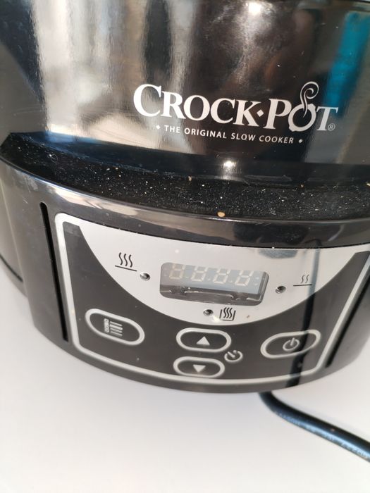 Panela elétrica nova