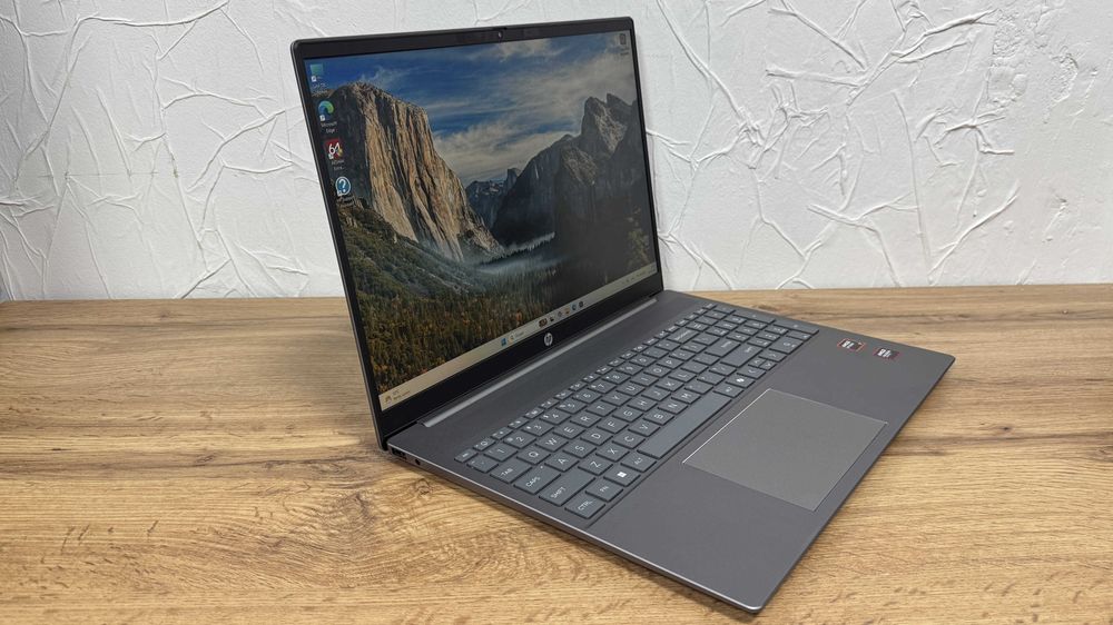 HP Pavilion 16 – Ryzen 7 8840U, 16GB RAM, 512GB SSD: 24 300 грн