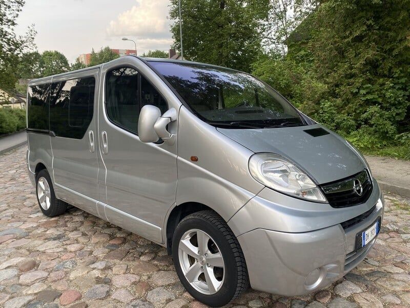 Продам opel vivaro 2008 рік