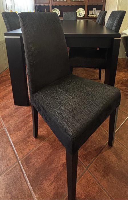 Mesa de jantar retangular extensivel + 6 cadeiras