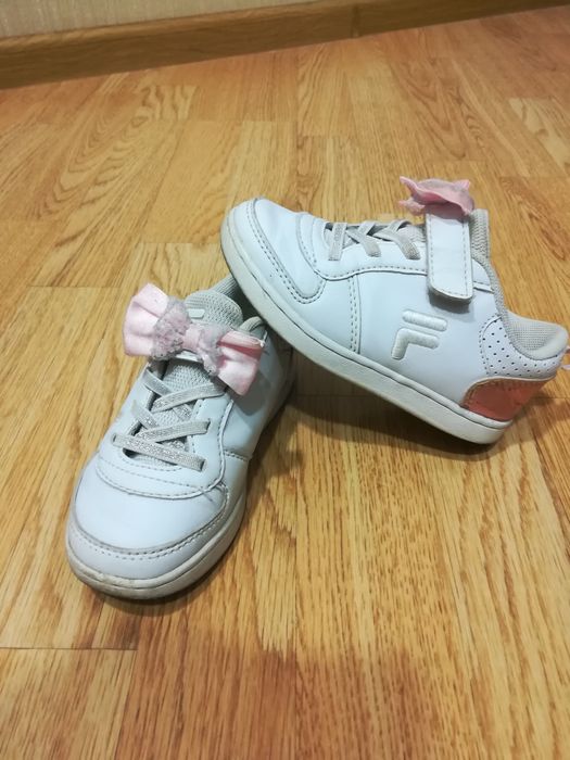 Продам Кросовки FILA
