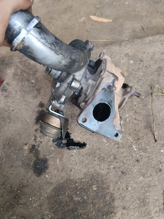 sprzedam turbinę od volvo do regeneracji