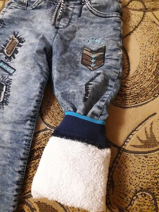 Теплі джинси.104см