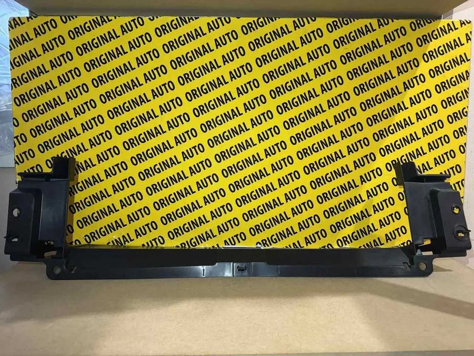 Дефлектор верхній нижній Mazda CX-30 Новий оригінал