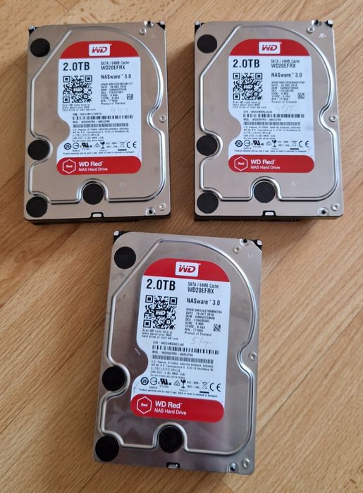WD RED NAS WARE 3.0 2000gb 2TB 5400rpm sata3 диск hdd Стан гарний 
64M
