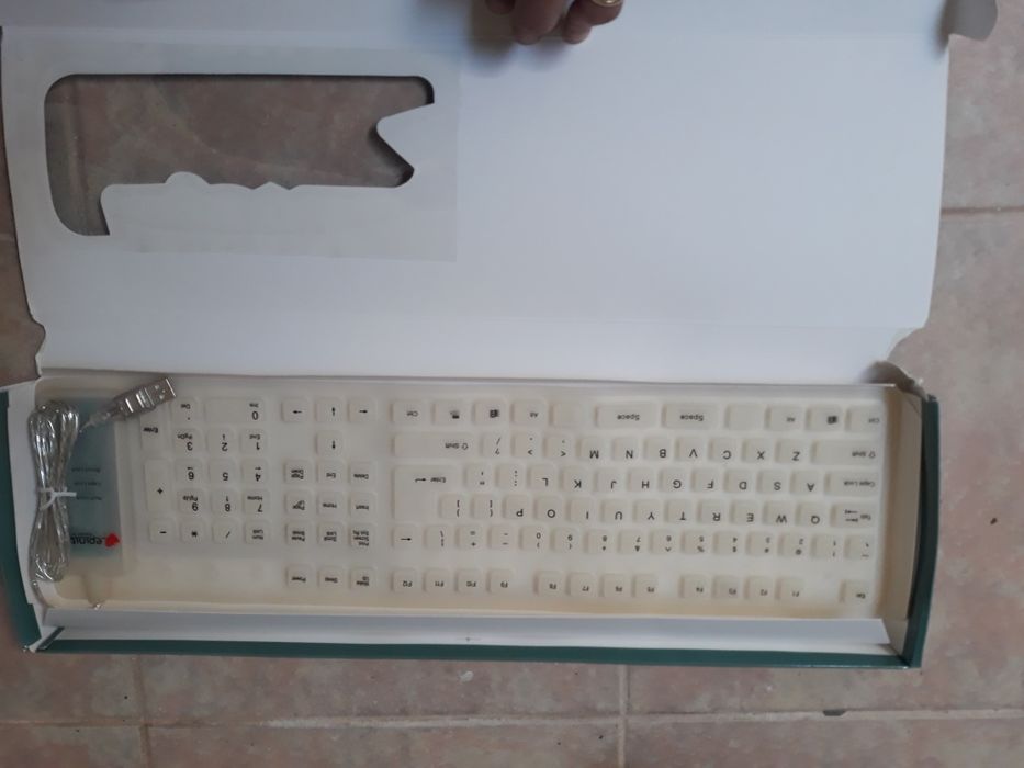 Teclado flexível branco429594445486510082