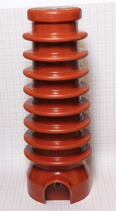 Izolator wsporczy reaktancyjny Pojemnościowy 24kV