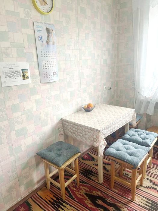 ПРОДАМ 3-кімнатну квартиру в м. Самар, по вул.В.Ковалівка.

Квартира р