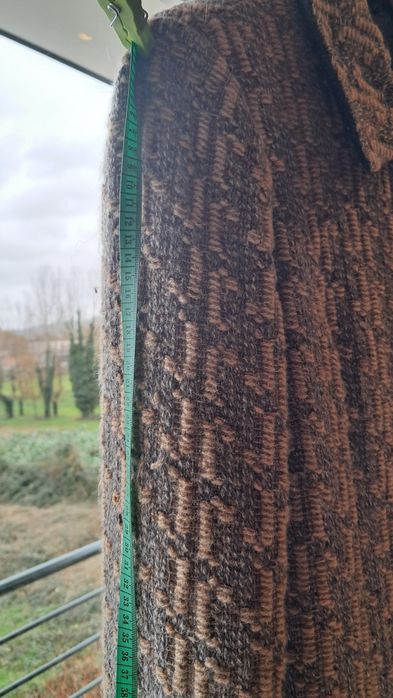 Casaco comprido pelo joelho Benetton, mulher em bom estado