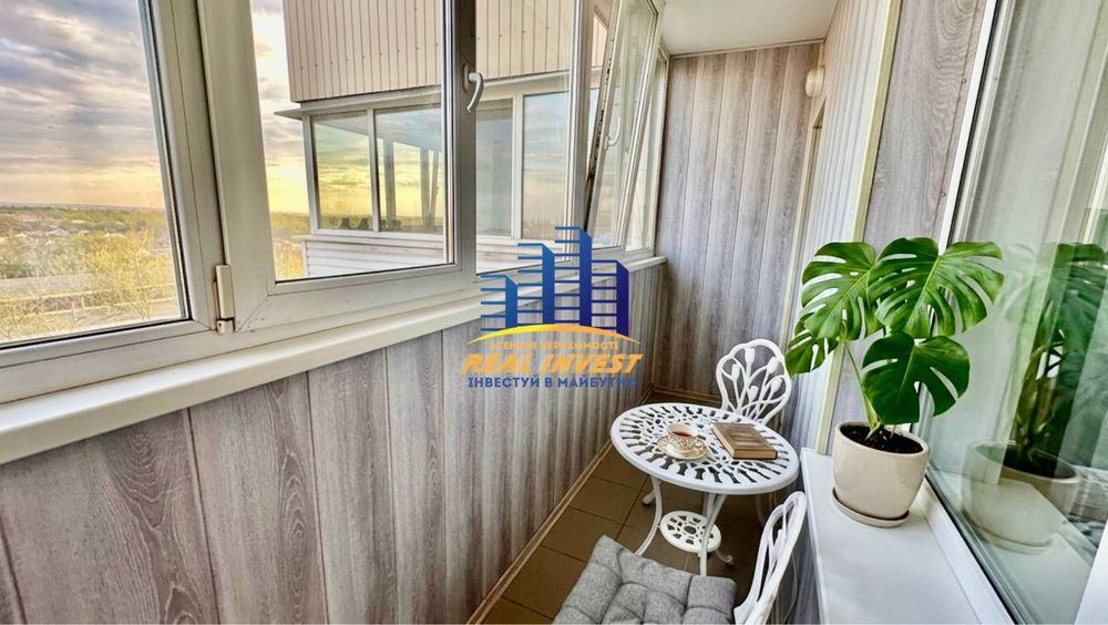 Продам 4-кімнатну квартиру у місті Самар
