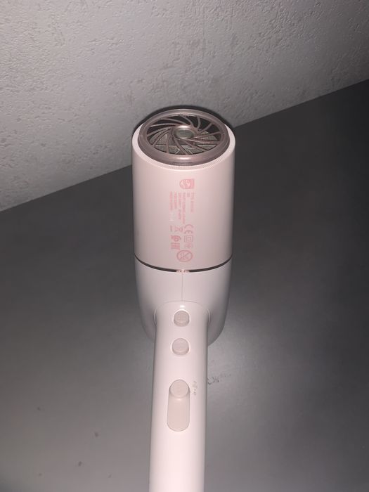 Продам фен Philips BHD 530/00