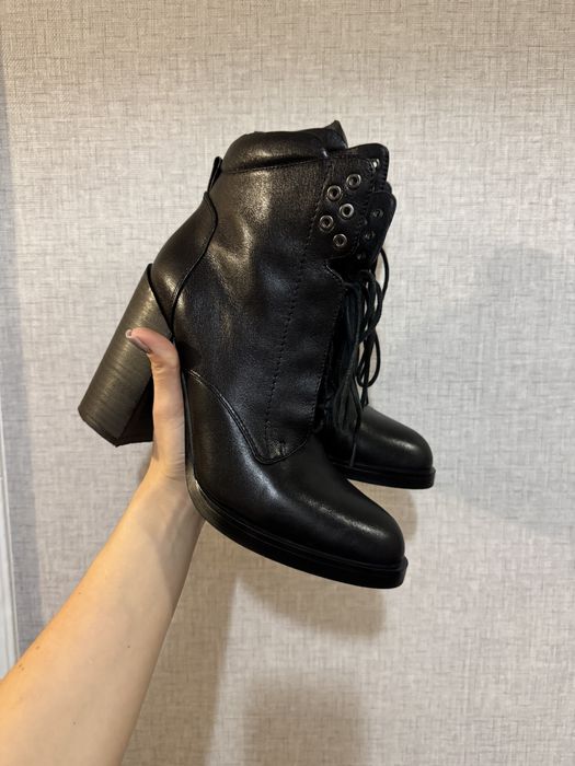 Казаки, ботінки Atizzare, zara 38р