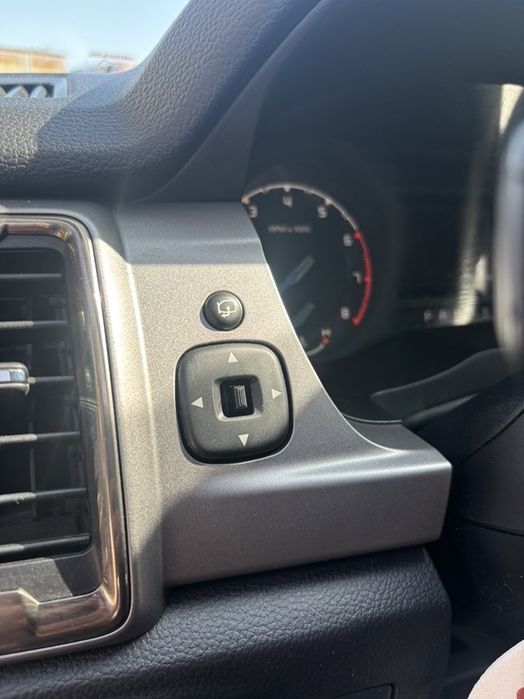Ford Ranger 2019 VIN 1FTER4FH1KLA16256 фото оголошення 11 з 24