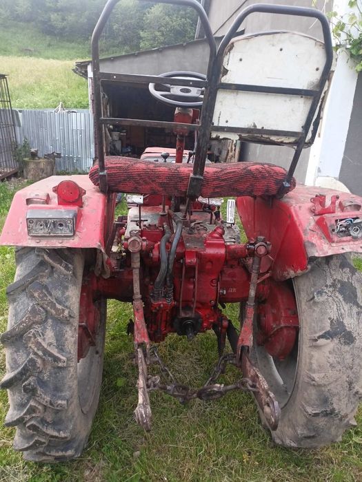 Продається Трактор т25