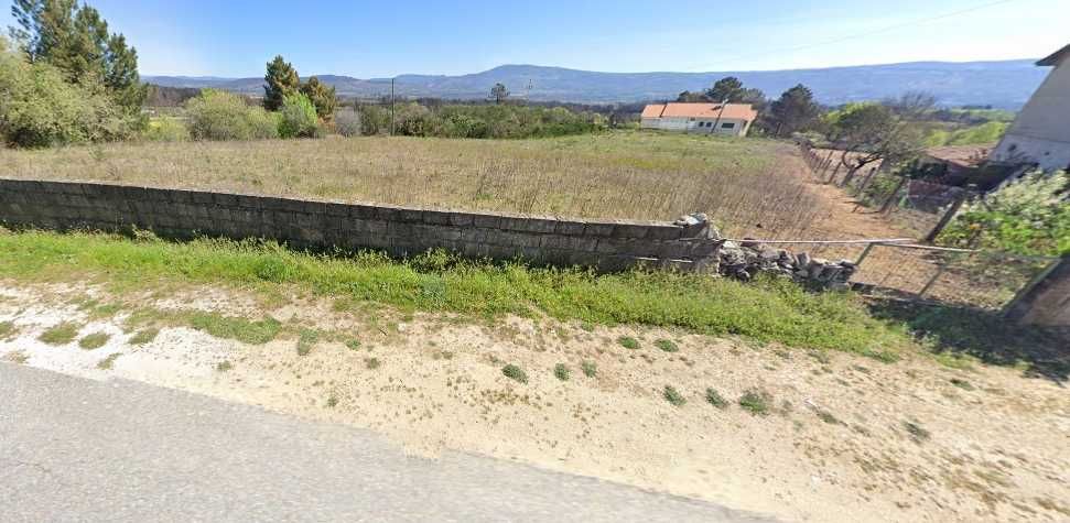 VILELA SECA - Terreno para construção