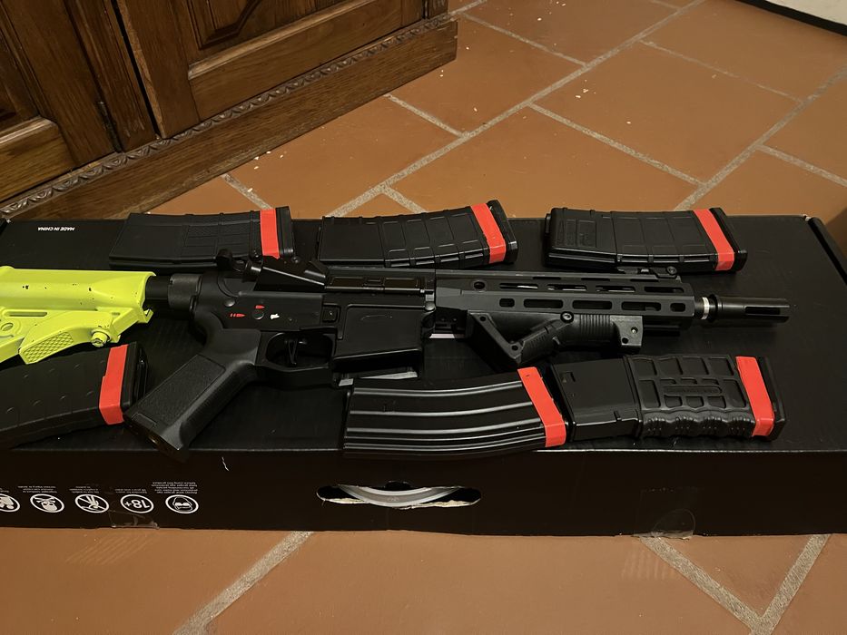 Aeg airsoft full metal em perfeito estado