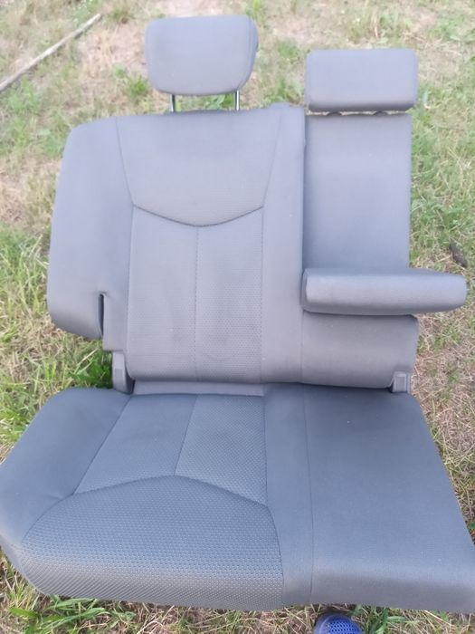 Сидіння задні до авто