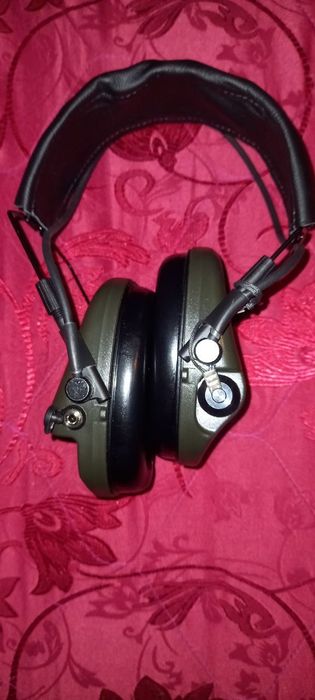 Тактичні навушники