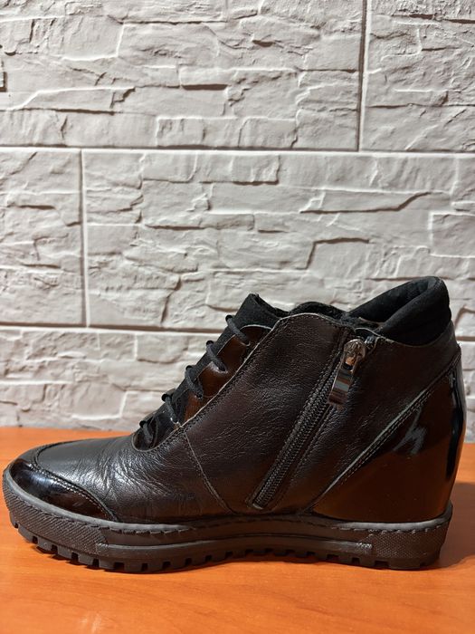 Sneakersy Eksbut 39