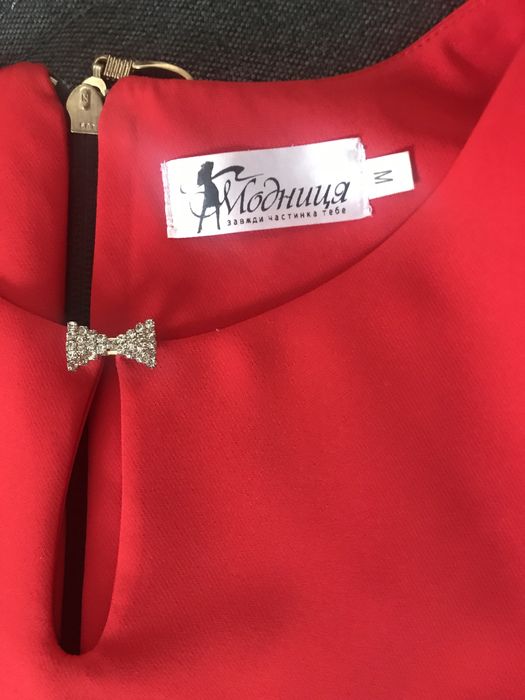 Плаття(сукня) червоне святкове