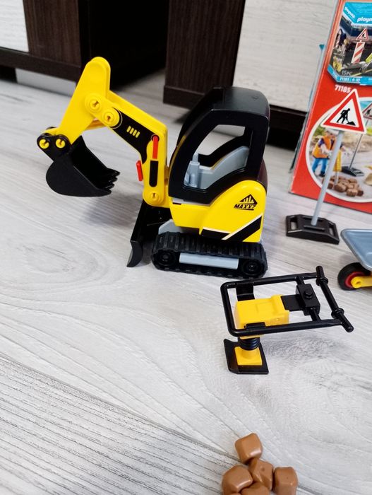 Playmobil City Life Roboty drogowe 71045