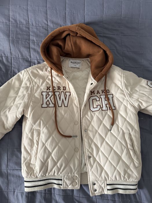 Демісезонна куртка бомпер для дівчинки 140 см