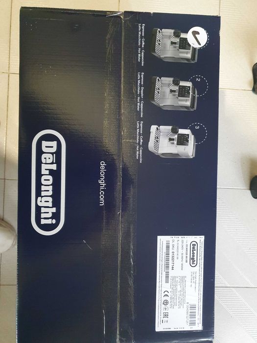 Máquina de café De'Longhi Magnifica Start