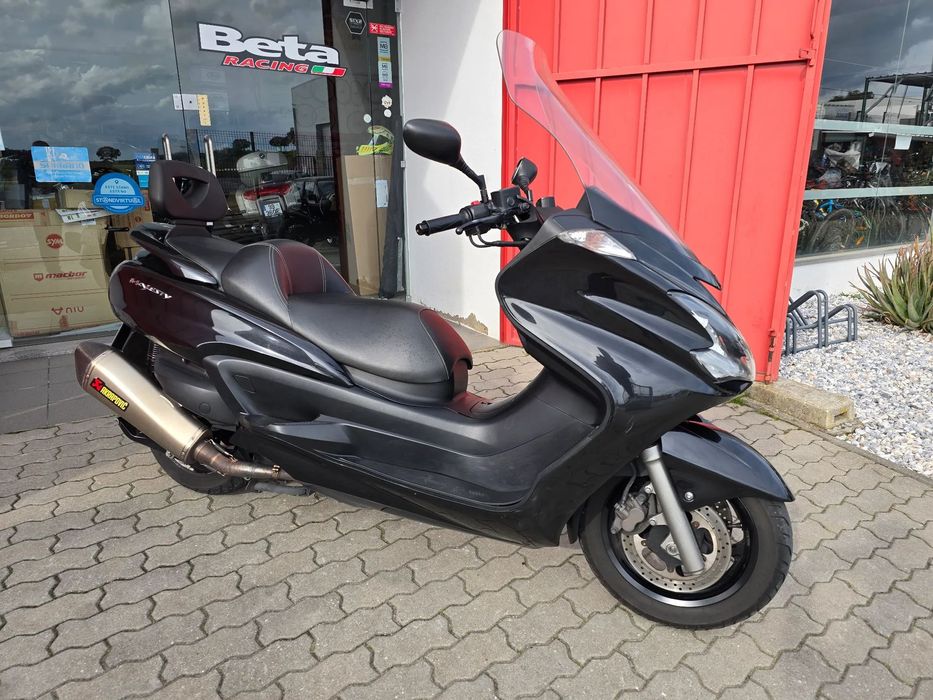 Yamaha Majesty  400