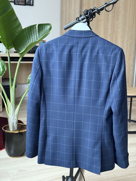 Garnitur męski granatowy