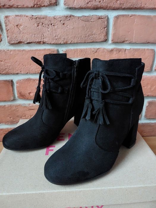 Botki Jenny Fairy na słupku